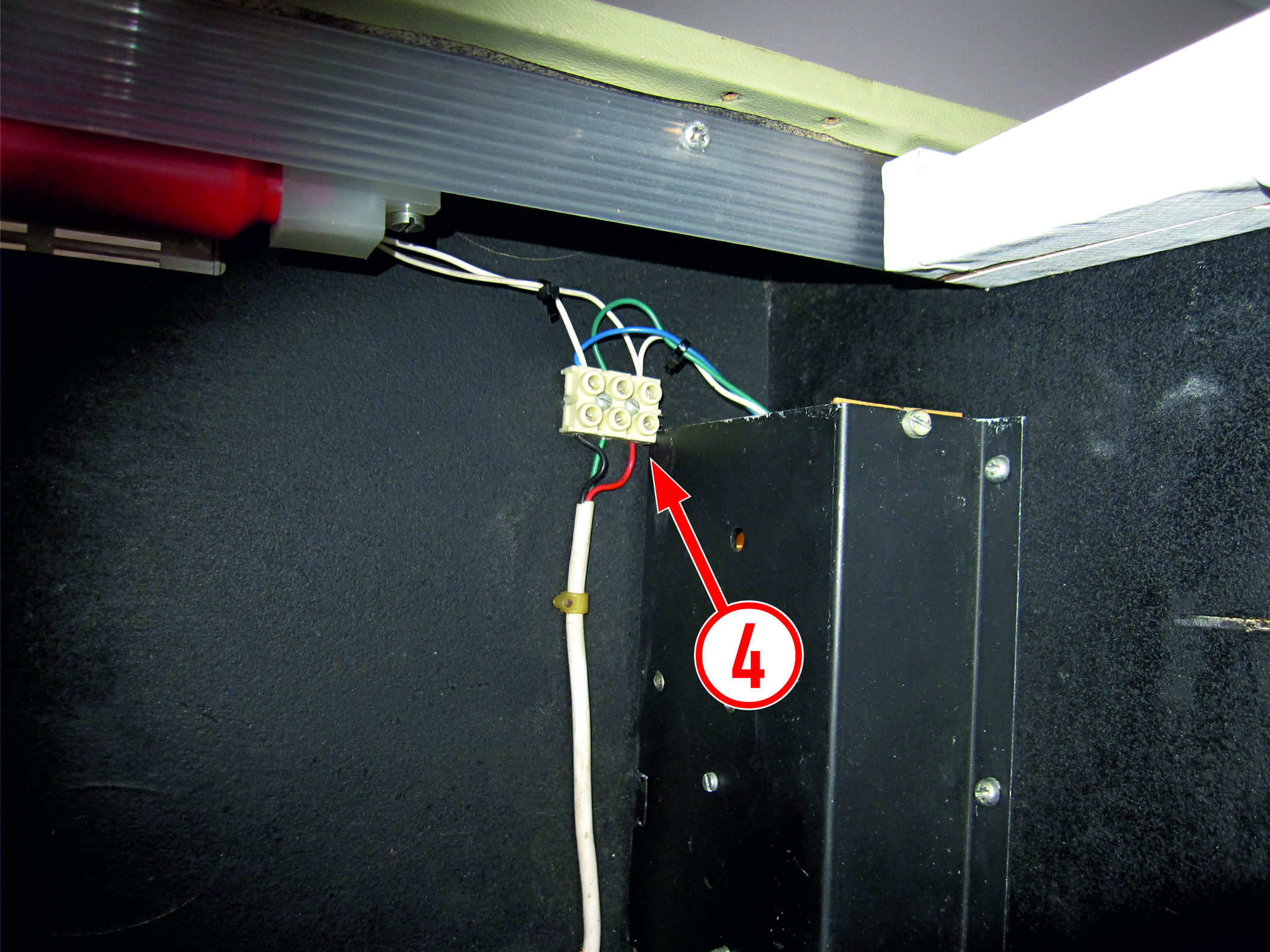 Early wiring right side