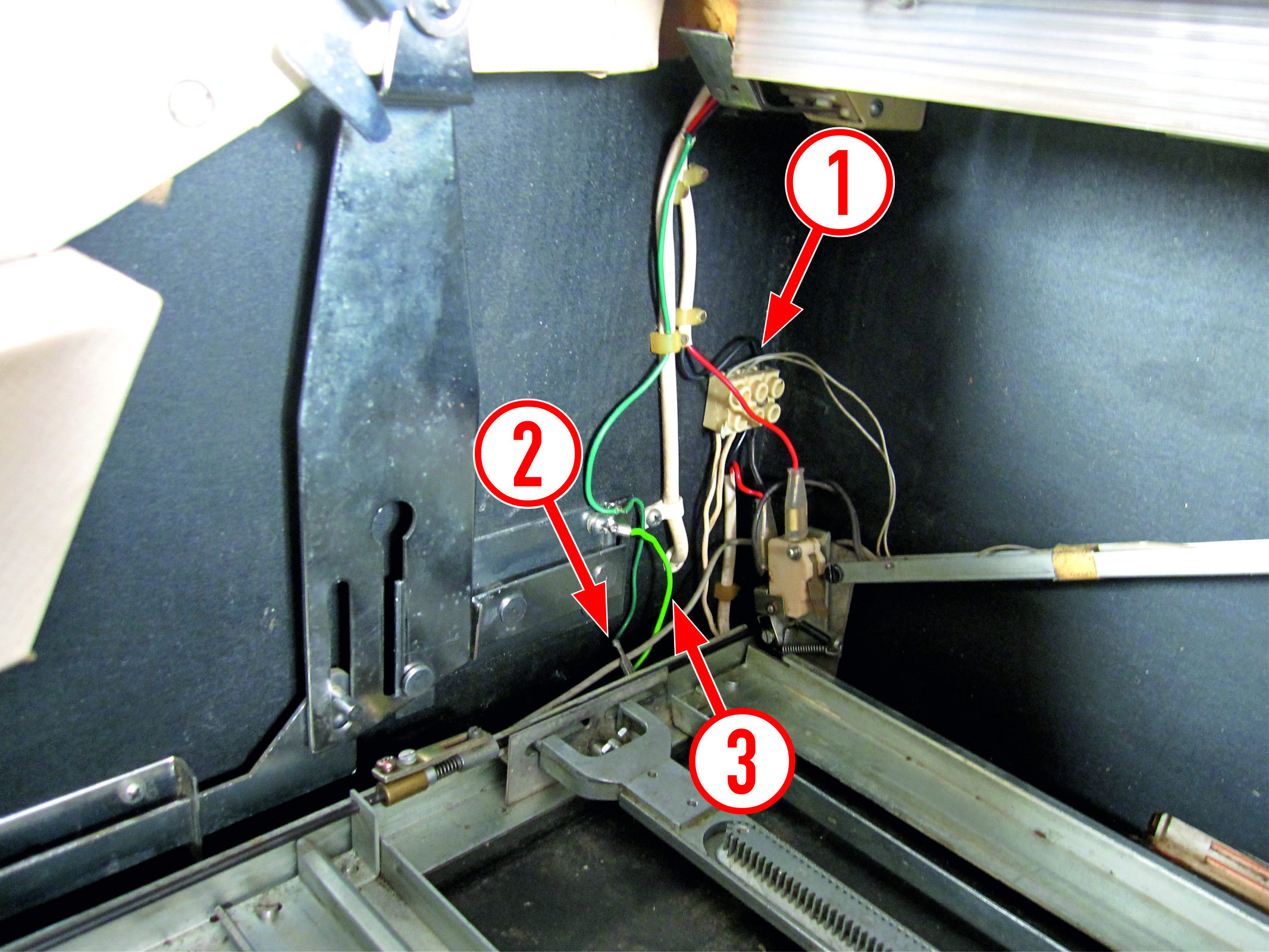 Left cabinet wiring