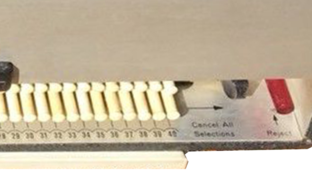 v4+ red reject button